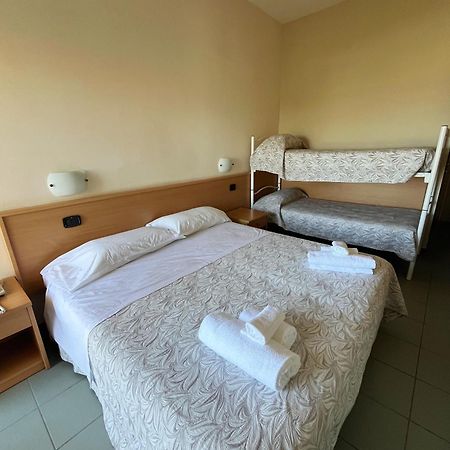 Hotel Nuovo Diana Senigallia Dış mekan fotoğraf