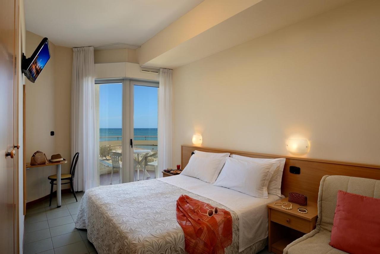 Hotel Nuovo Diana Senigallia Dış mekan fotoğraf