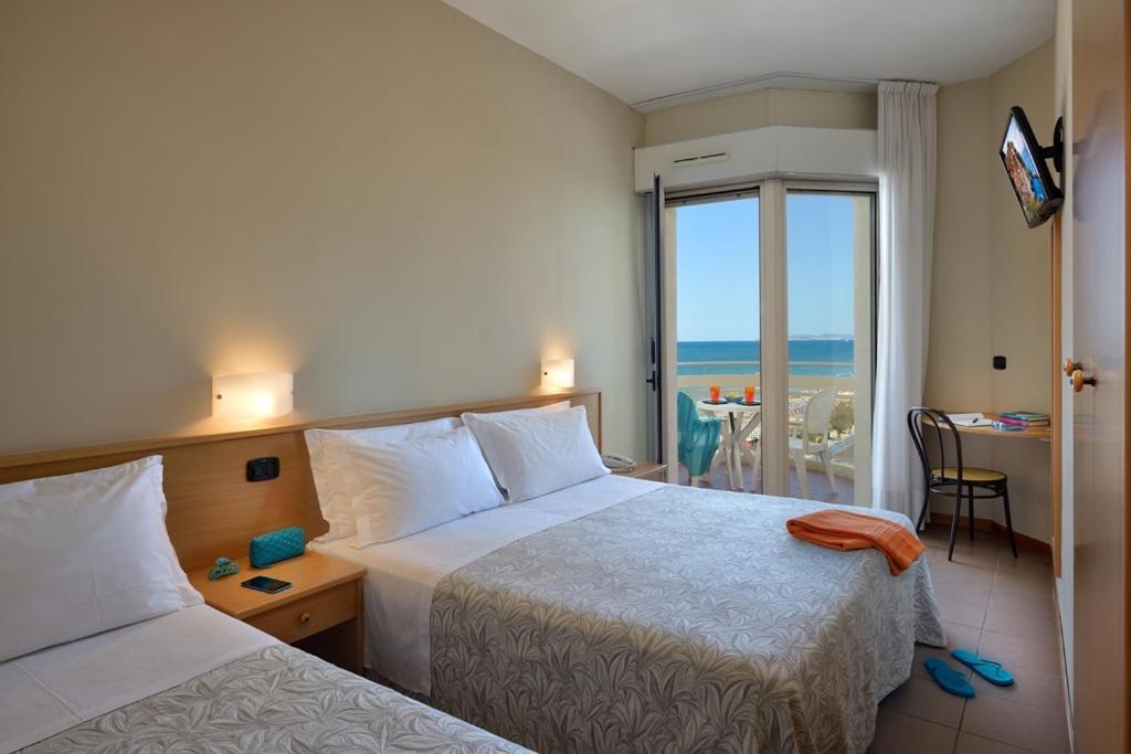 Hotel Nuovo Diana Senigallia Dış mekan fotoğraf