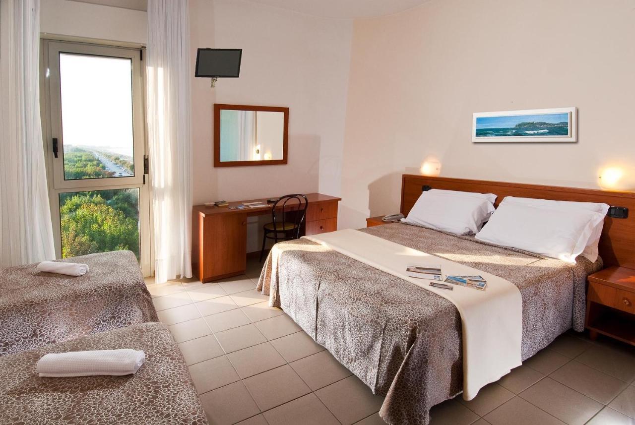 Hotel Nuovo Diana Senigallia Dış mekan fotoğraf